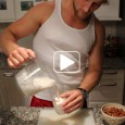 In diesem Fitness-Rezept zeige ich Dir, wie Du gesunde Mandelmilch selber machen kann. Alles was Du dafür brauchst sind Mandeln, einen Mixer und ein paar […]