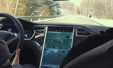 thumb tesla 1
